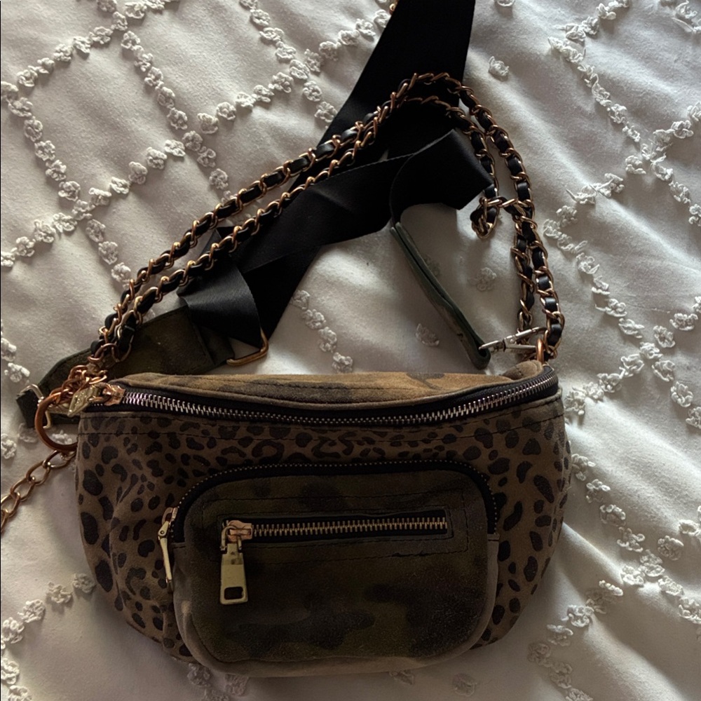 Steve Madden Leopard and Black Crossbody Bag